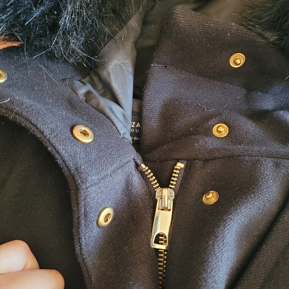 Zara Black Zip Up Winter Warm Coat with Gold Snap Buttons Faux Fur Hood Women S - Picture 7 of 11